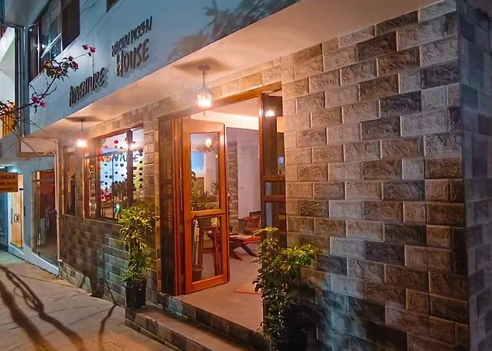 Hotel Adventure Machu Picchu